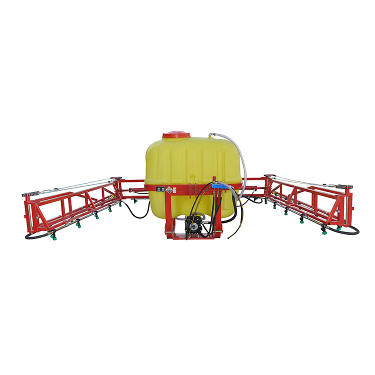 Pulverizador agrícola montado